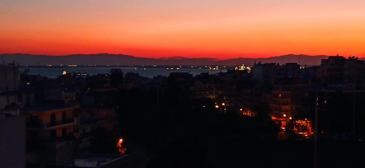 Sunset Rooftop Apartment Saloniki Zewnętrze zdjęcie