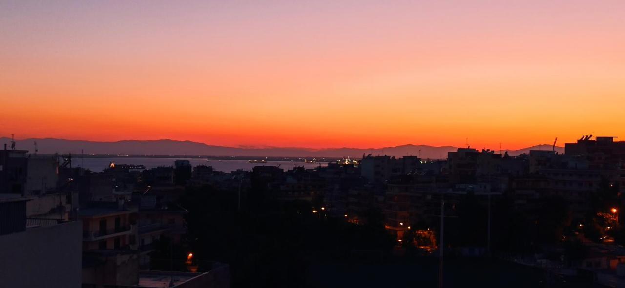 Sunset Rooftop Apartment Saloniki Zewnętrze zdjęcie